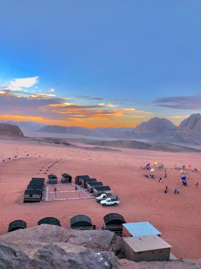 Wadi Rum Starlight Camp Extérieur photo